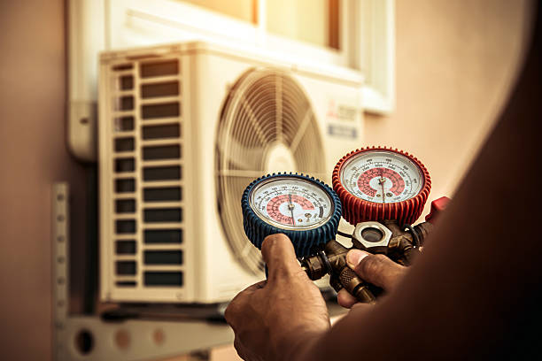 Professional Ductwork Repair technician working in Palestine, OH